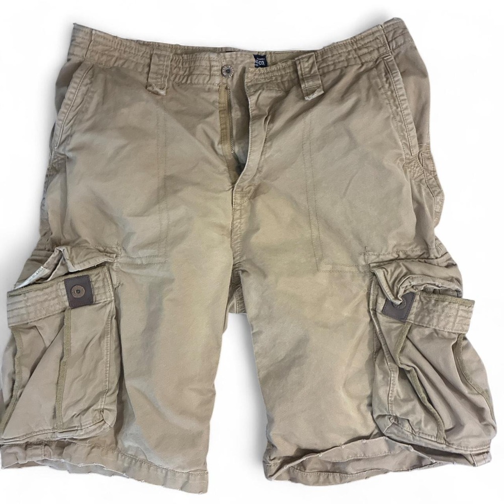 Preowned Y2k Nautica Jeans Co Tan heavy cargo shorts with adjustable waist